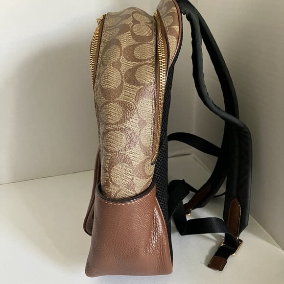 Coach 5671 Signature Canvas Bagpack Brown READ. main image 13
